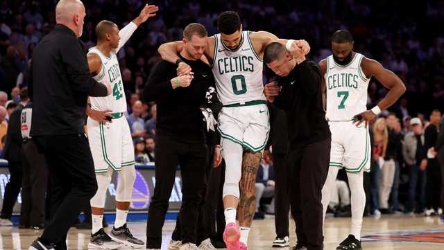 Celtics star Jayson Tatum undergoes successful surgery for ruptured right Achilles tendon, team says