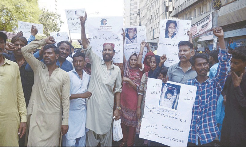 Relatives demand justice for domestic help found dead in Karachi’s DHA house