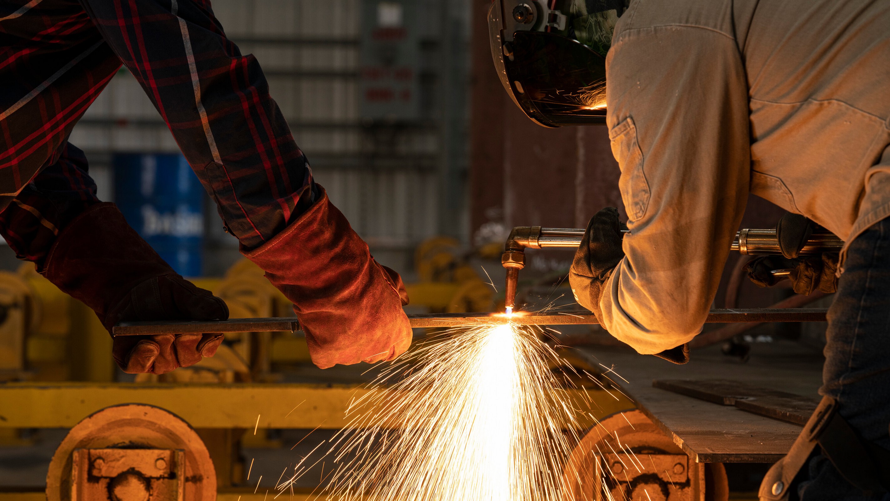 U.S. Adds Fees for Chinese Ships in Effort to Boost Shipbuilding