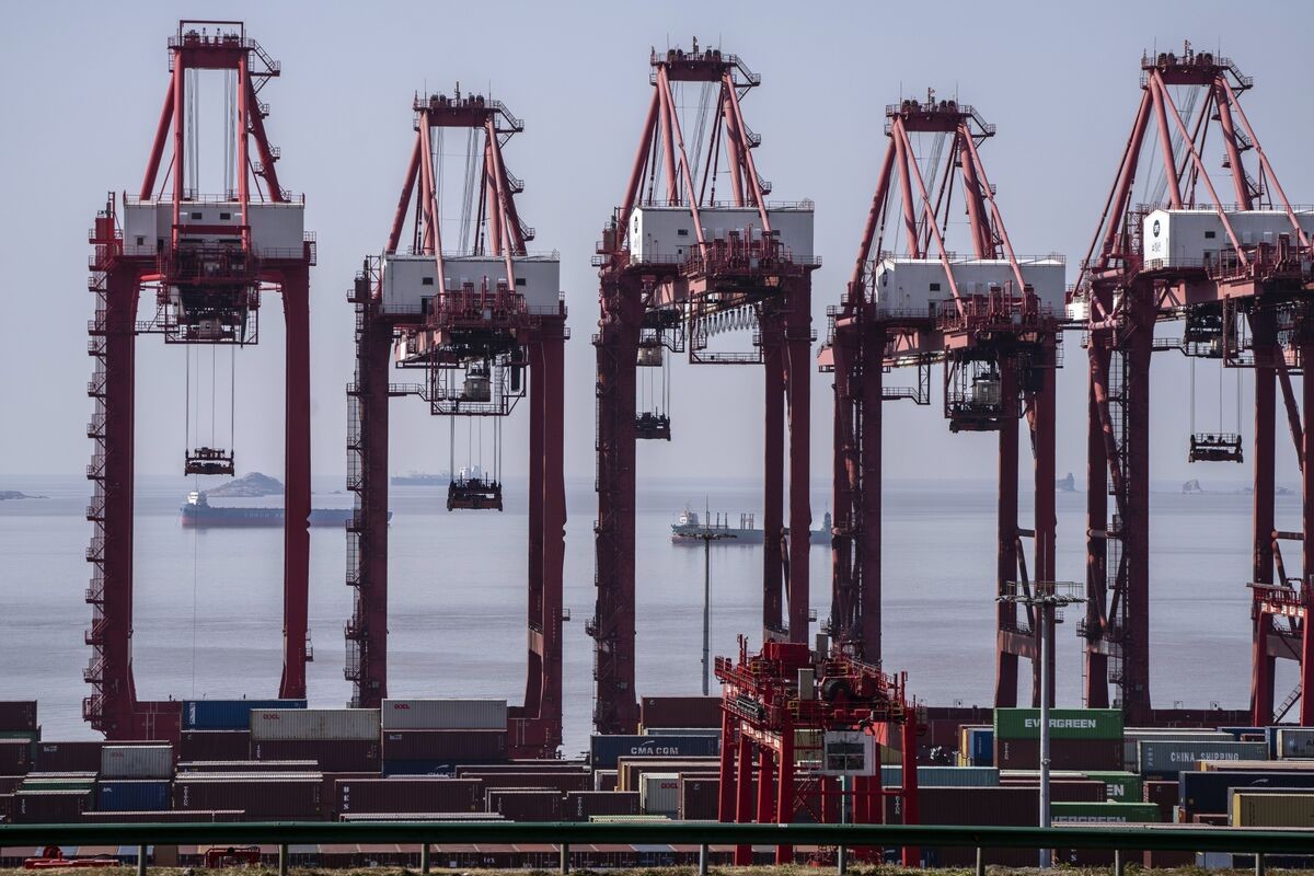 China Says It’s Prepared for Greater Shocks as US Tariffs Loom