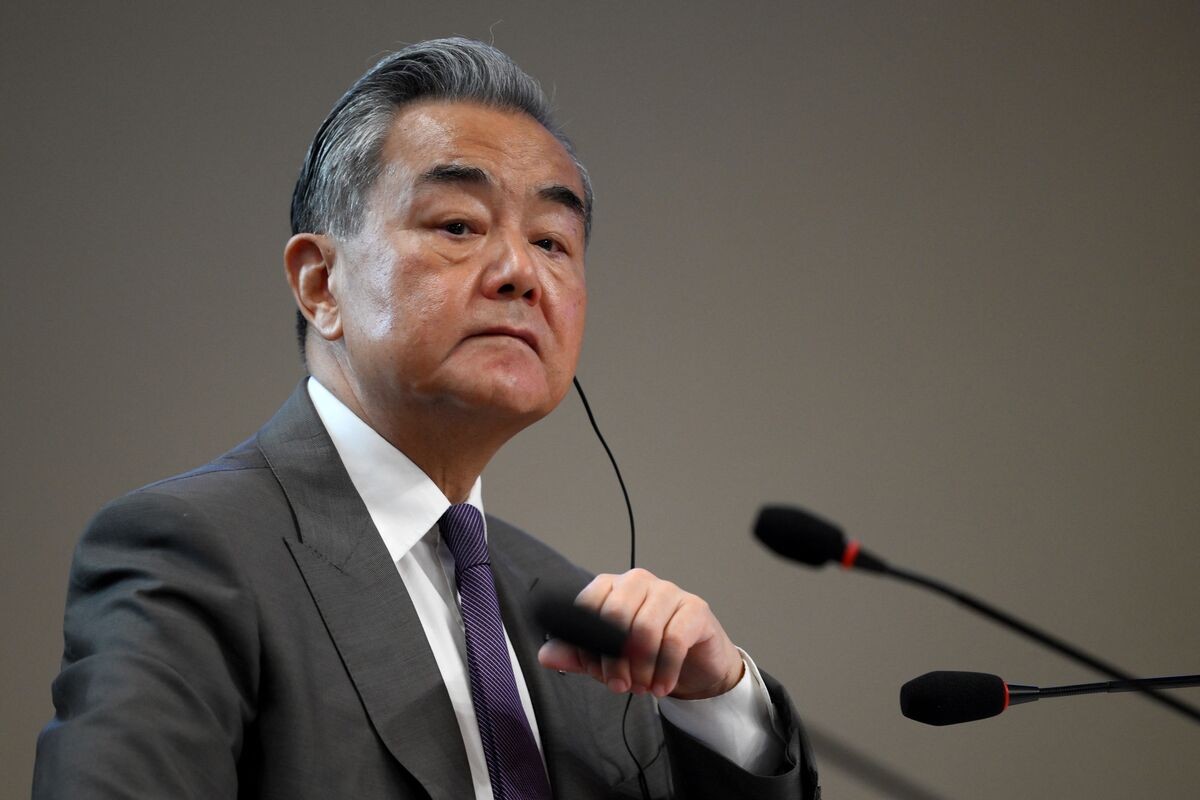 China Rallies Countries to Stand Up to Trump’s Tariff Bullying