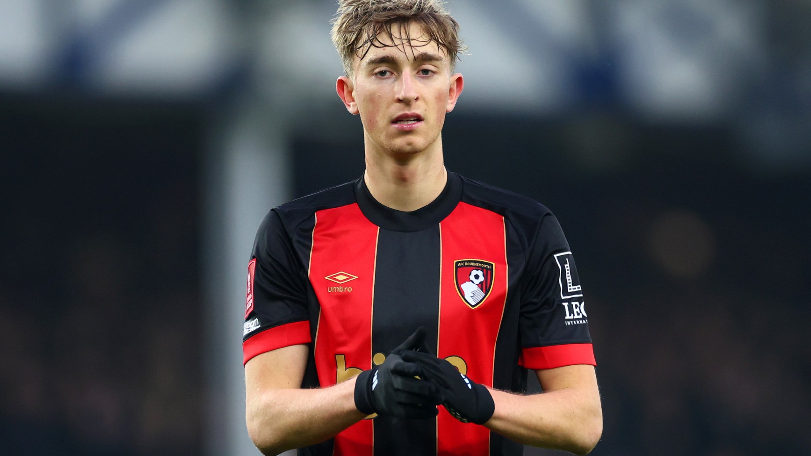 New Premier League club enter race for Bournemouth star Dean Huijsen