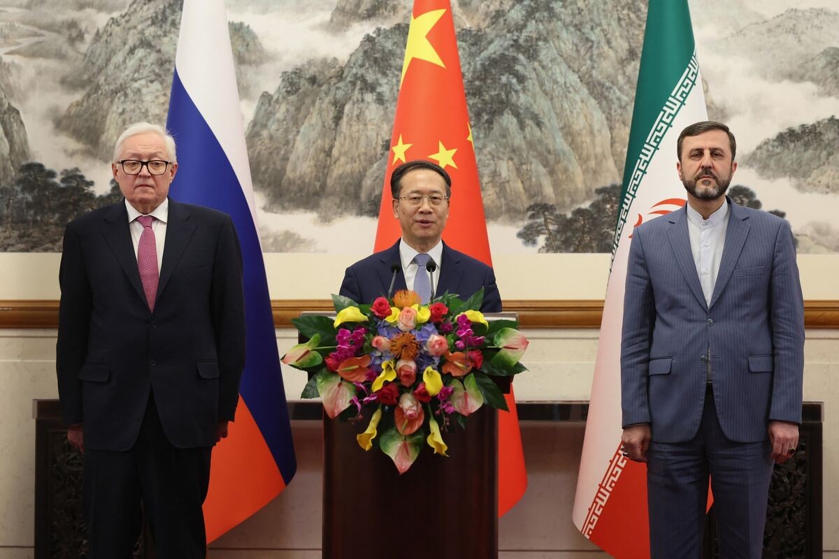 Iran, China Call to End Curbs After Tehran Spurned Trump Talks