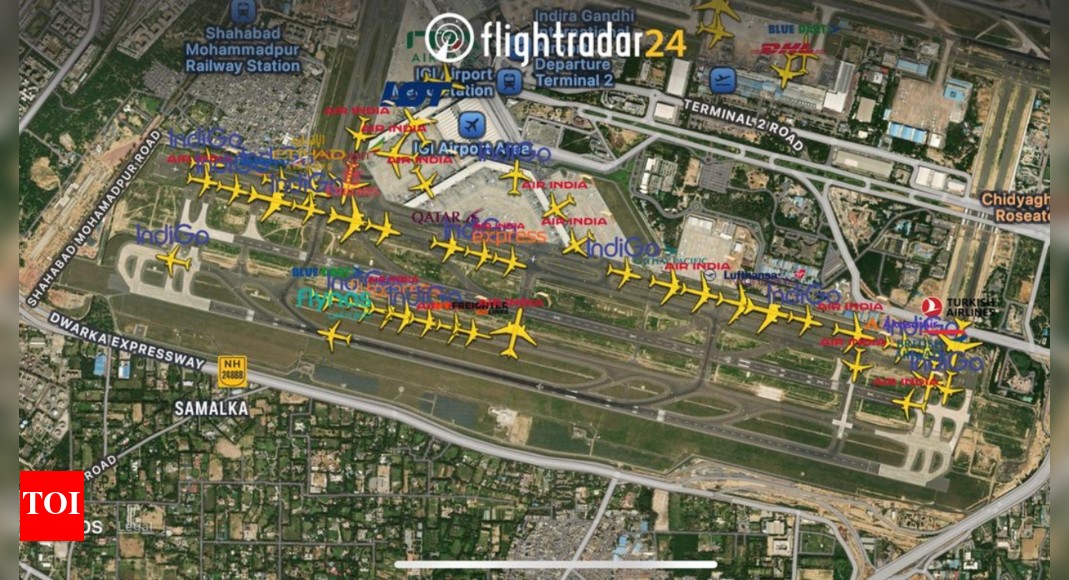 Dilli door ast: IGIA arrival congestion bites air travellers | India News - The Times of India