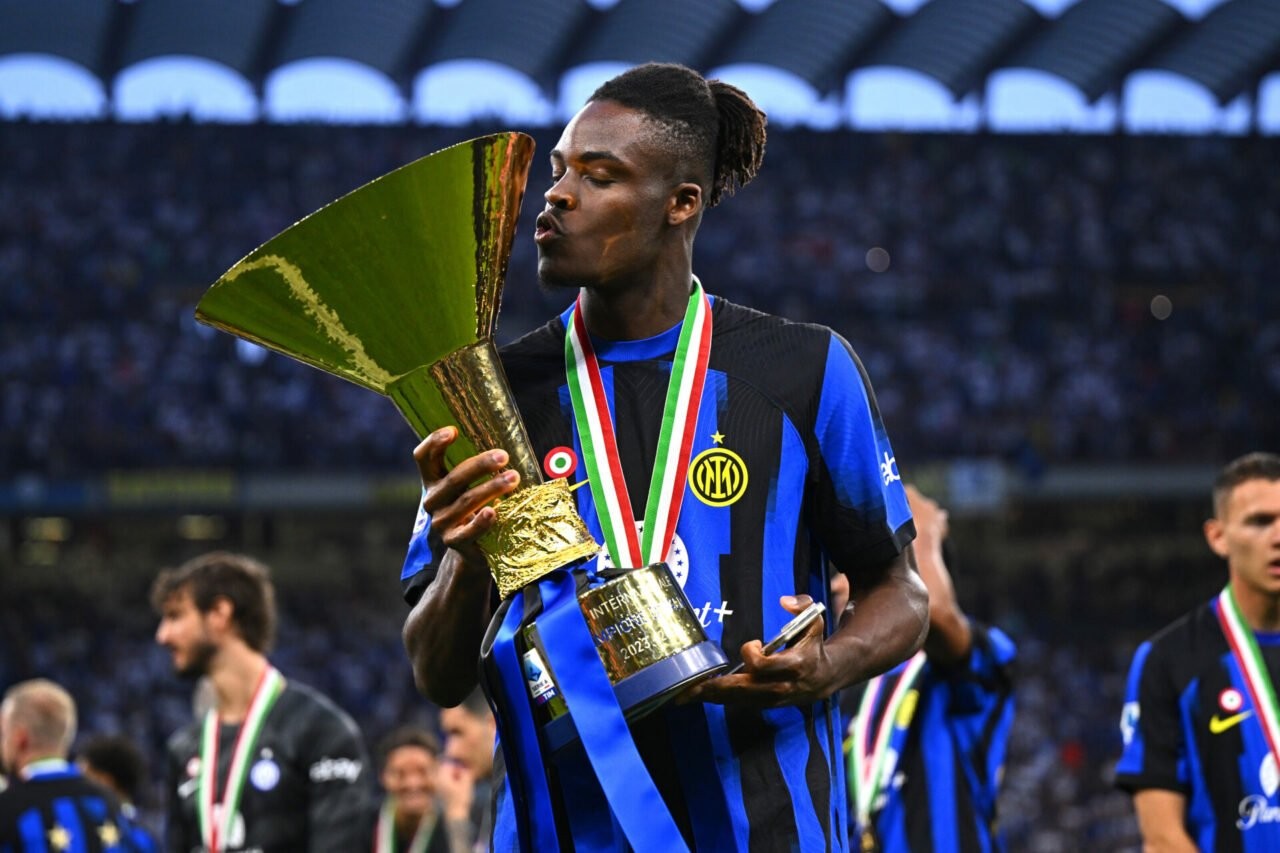 Arsenal begin 'formal talks' to ensure transfer window starts with huge boost
