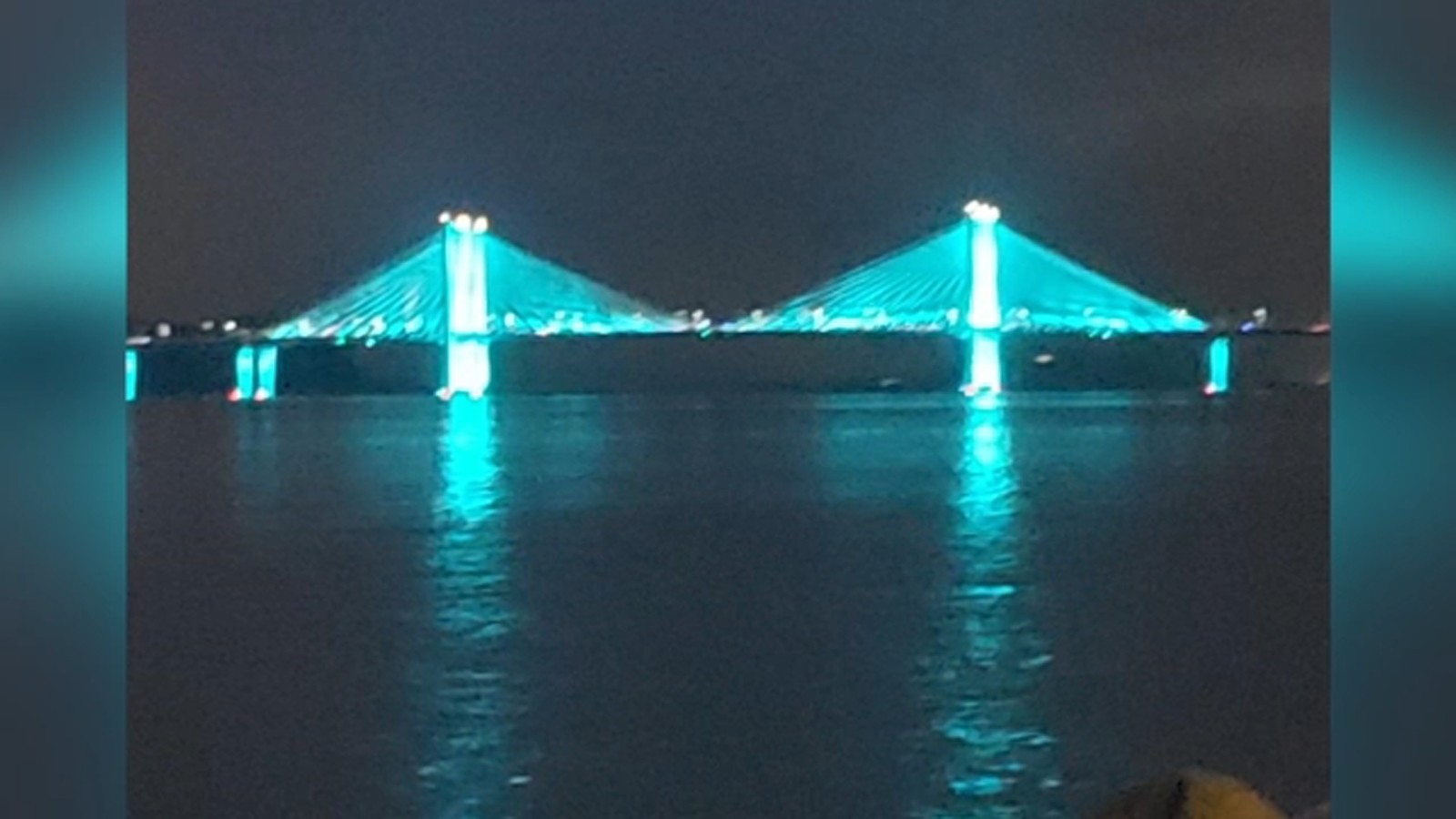 15 NYC landmarks to be lit up in teal in solidarity with Tourette syndrome awareness month