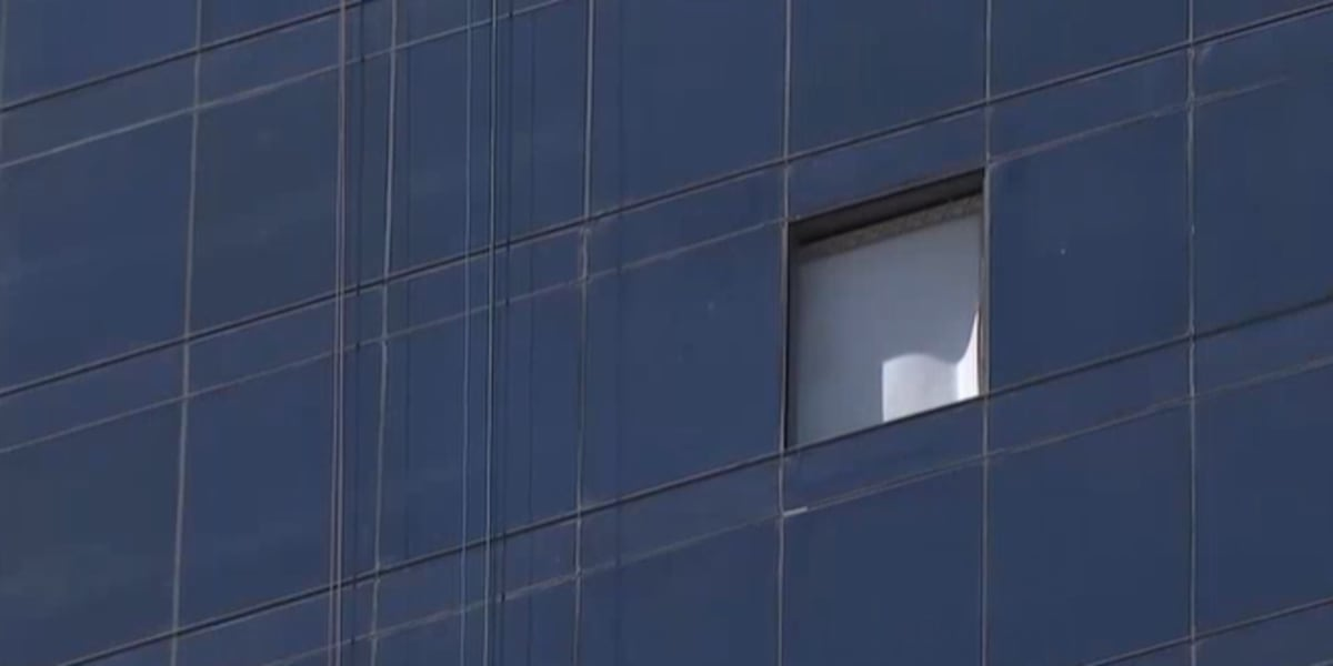 VIDEO: Windows blown out of hotel near Las Vegas Strip