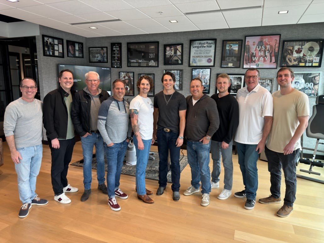 Ryan & Rory Sign With BBR Music Group/BMG Nashville