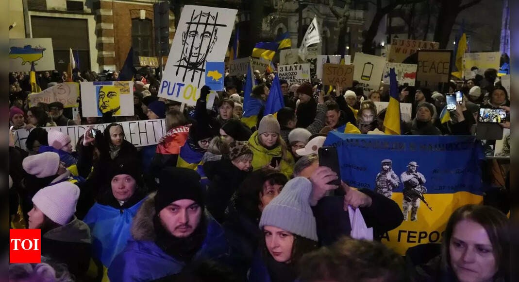 Are Polish attitudes to Ukrainian refugees souring? - The Times of India
