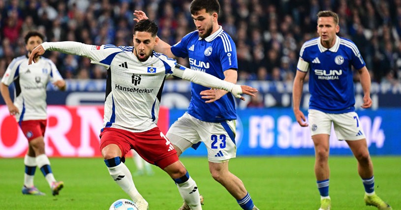 HSV play out dramatic 2-2 draw with Schalke