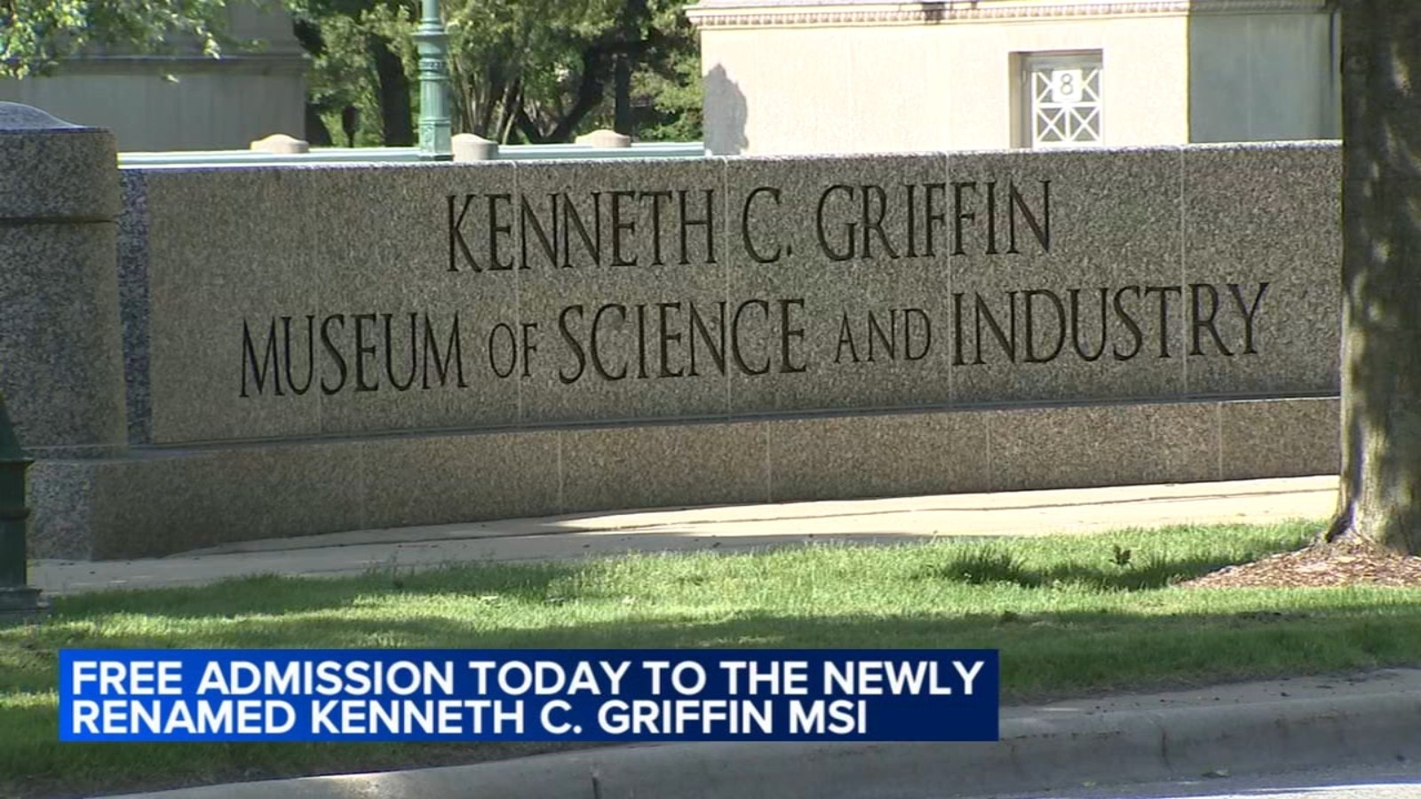 New signs put up for renamed Kenneth C. Griffin Museum of Science and Industry