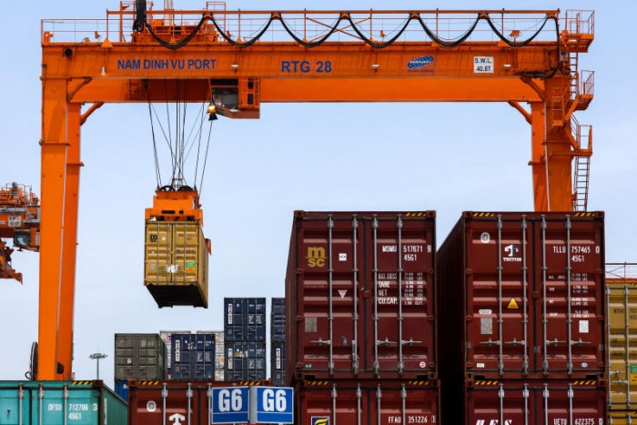 US tells Vietnam trade deficit 'unsustainable' and major concern during tariff talks