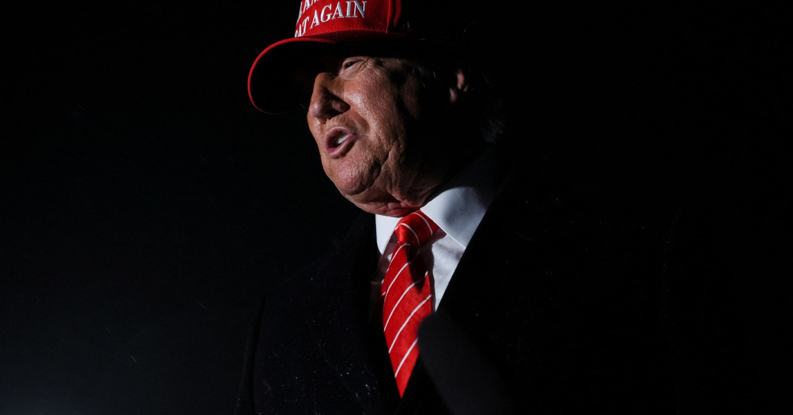 'Will work with India-Pakistan to seek solution on Kashmir': Trump | India News - The Times of India