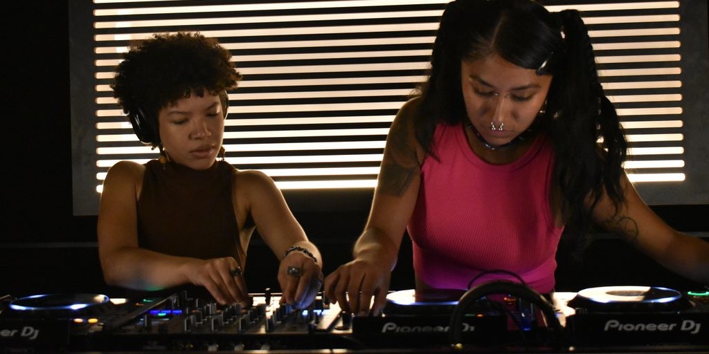 Building Beats: Empowering NYC youth through DJing, music production and mentorship 